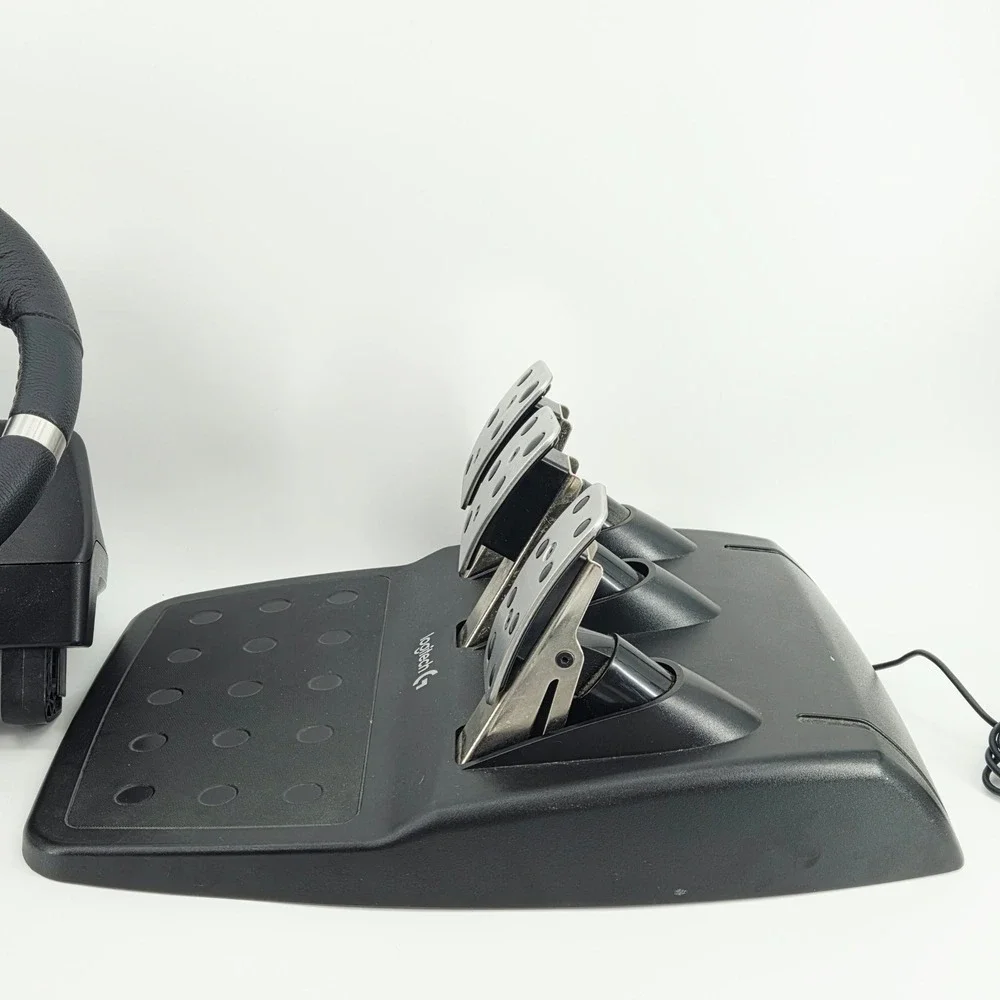 Logitech G920 Driving Force Racing Wheel Pedals Xbox Series X|S One PC Tested